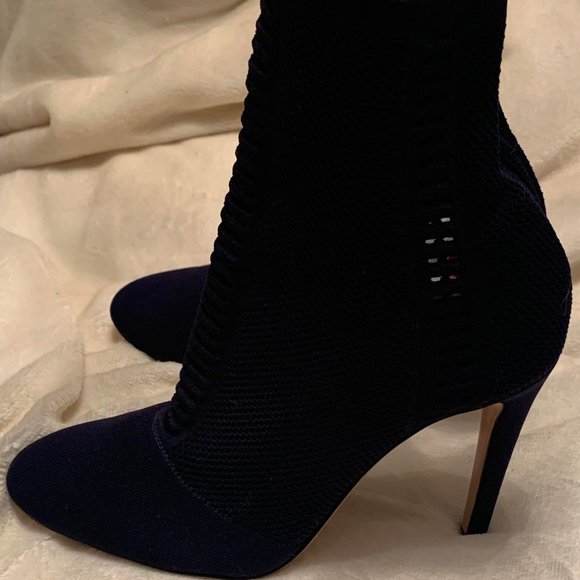Gianvito Rossi Navy Blue Stretch Bootie Size 39 (8.5)